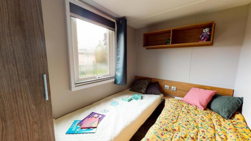 Camping Officiel Siblu Les Pierres Couchees 圣布里文莱丝皮恩 外观 照片