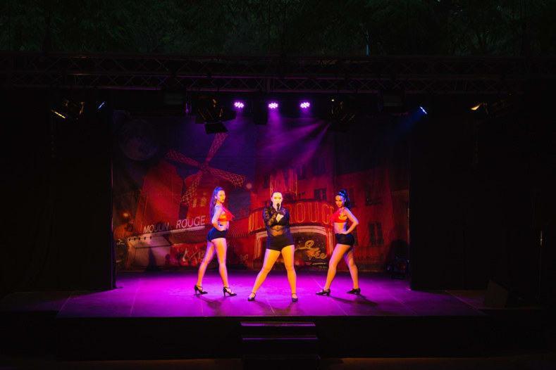 Camping Officiel Siblu Les Pierres Couchees 圣布里文莱丝皮恩 外观 照片